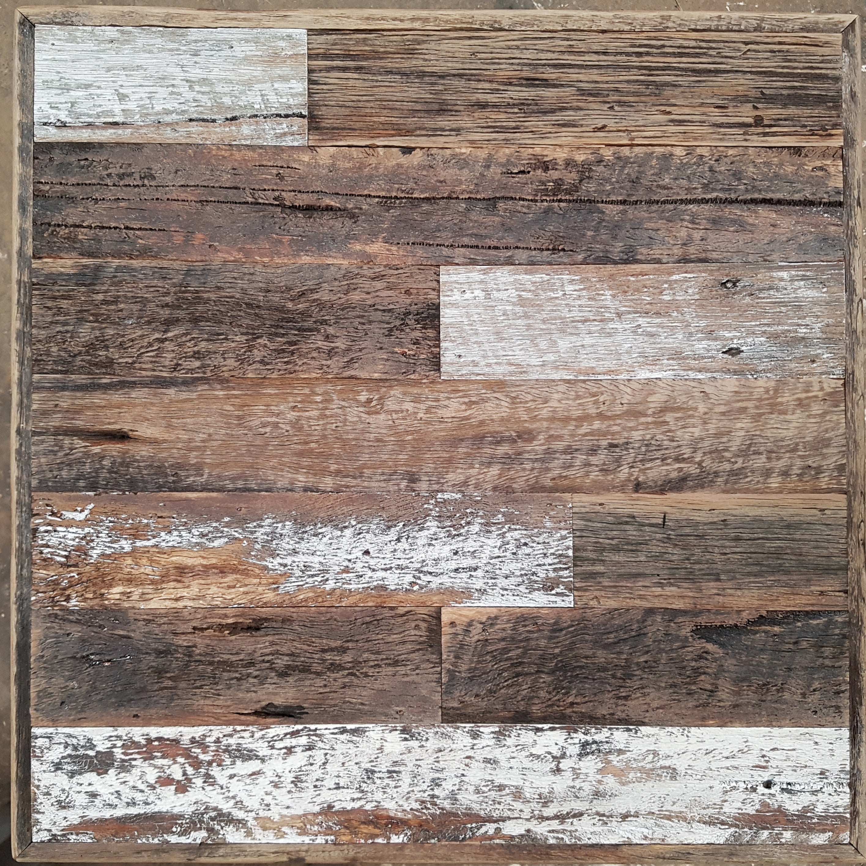 PALINGS COLOUR BOARD (HARDWOOD)